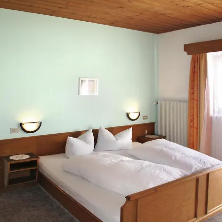 Haupthaus Schoenblick - Svh117 By Interhome
