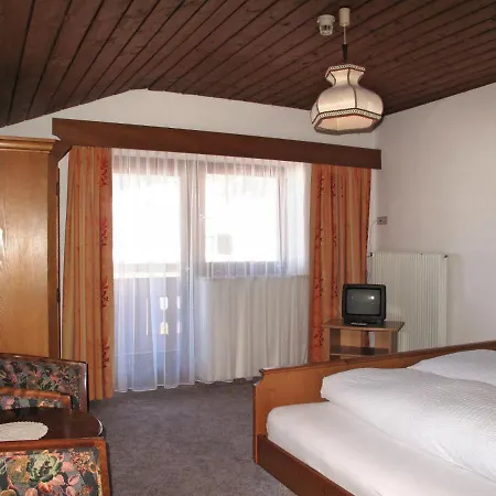 Apartment Haupthaus Schoenblick - Svh117 By Interhome San Valentino alla Muta